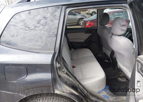 2015 Subaru Forester 2.5I Premium z USA, uszkodzony, nr VIN JF2SJADC4FH832260